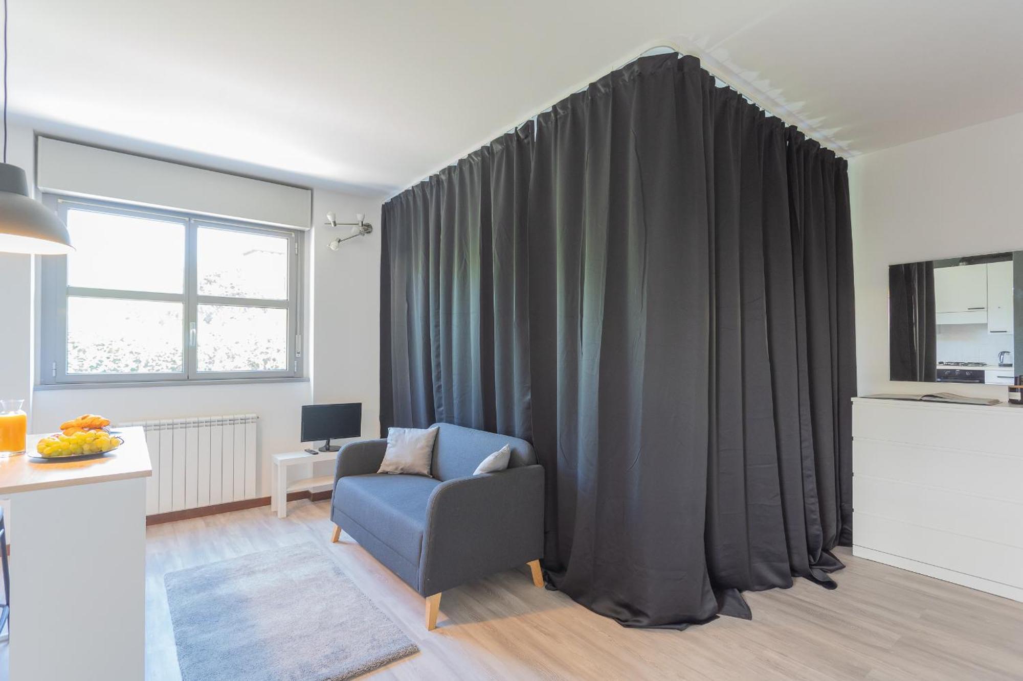 Black Loft Como By Rent All Como Exteriör bild