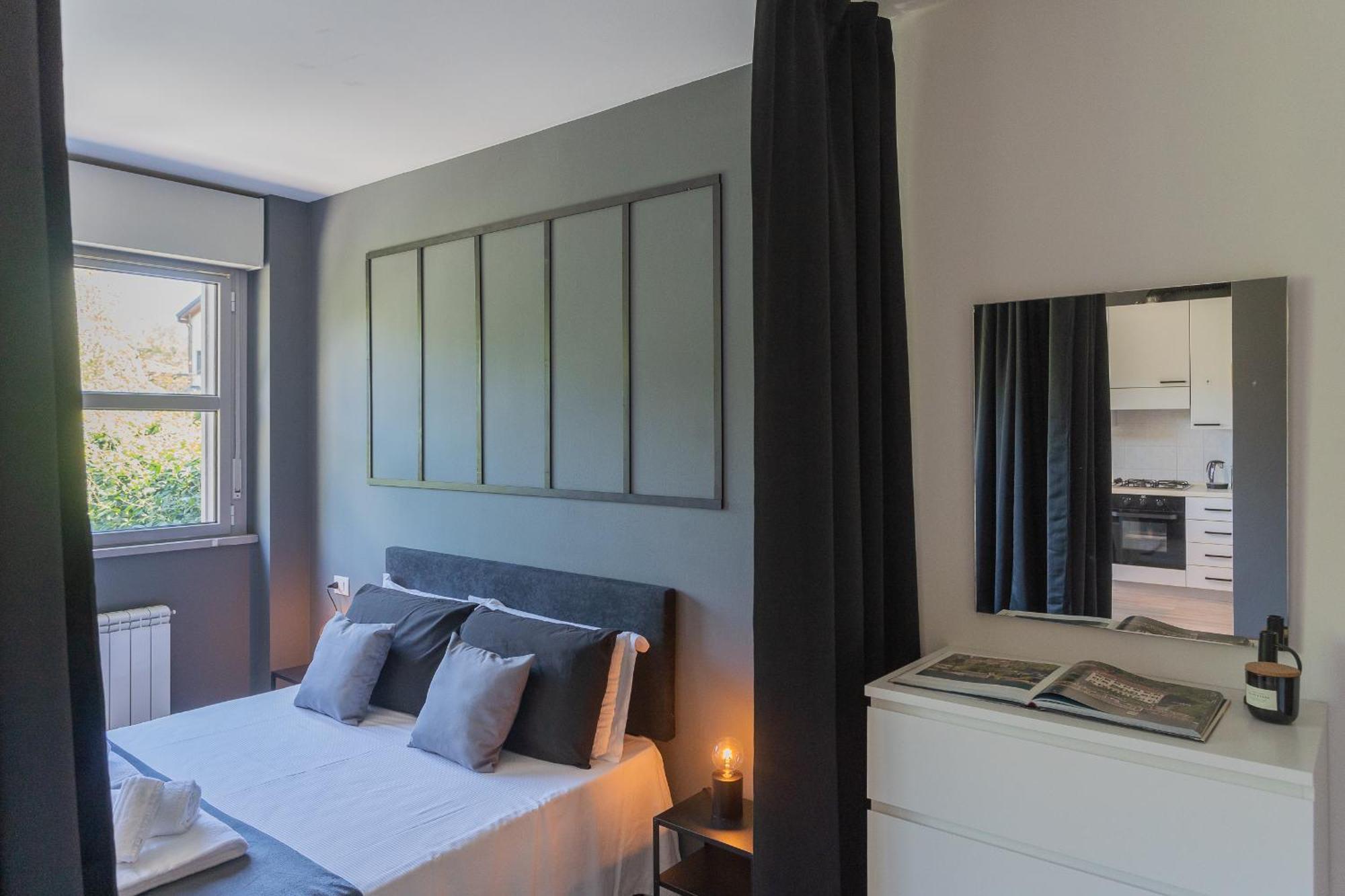 Black Loft Como By Rent All Como Exteriör bild