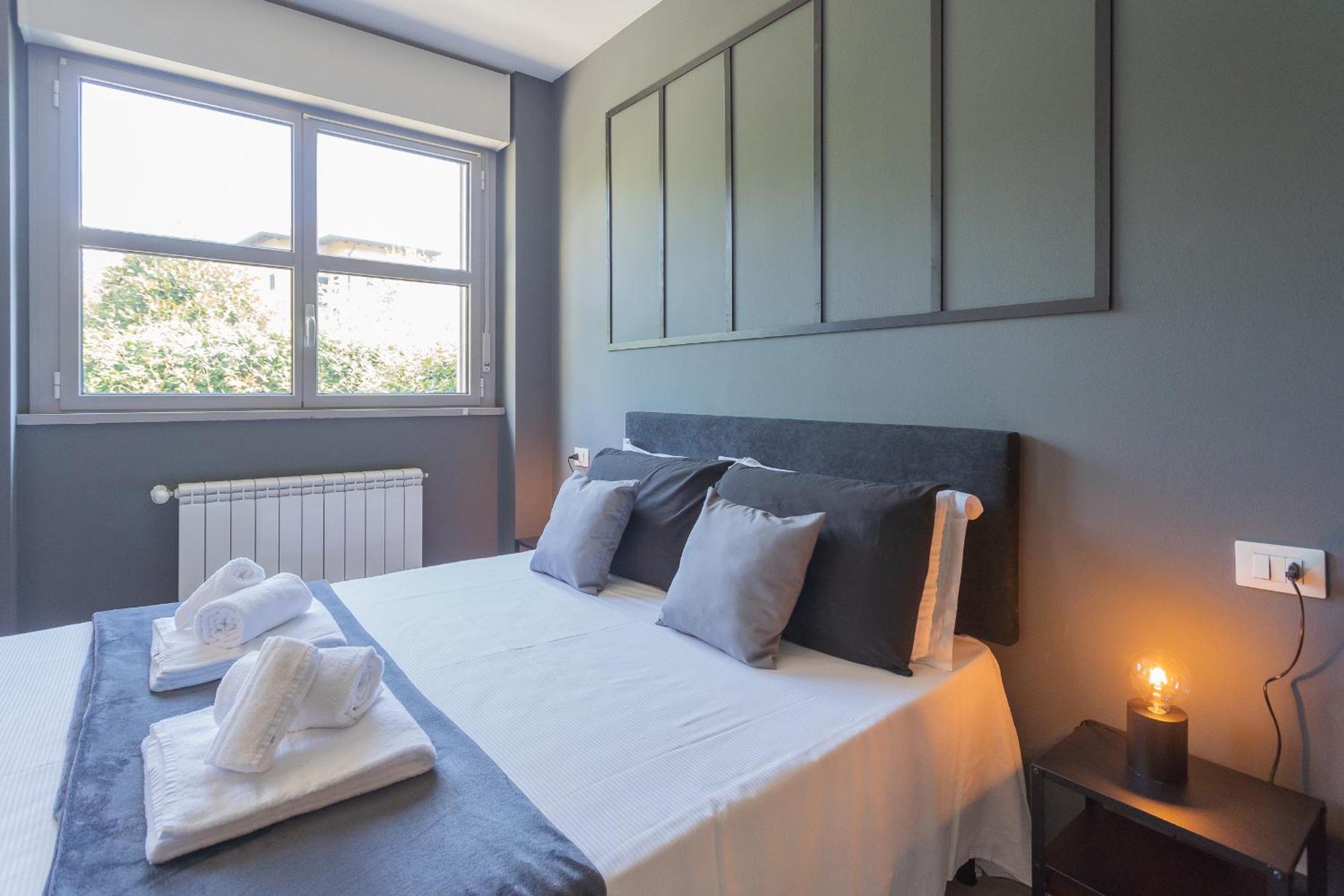 Black Loft Como By Rent All Como Exteriör bild